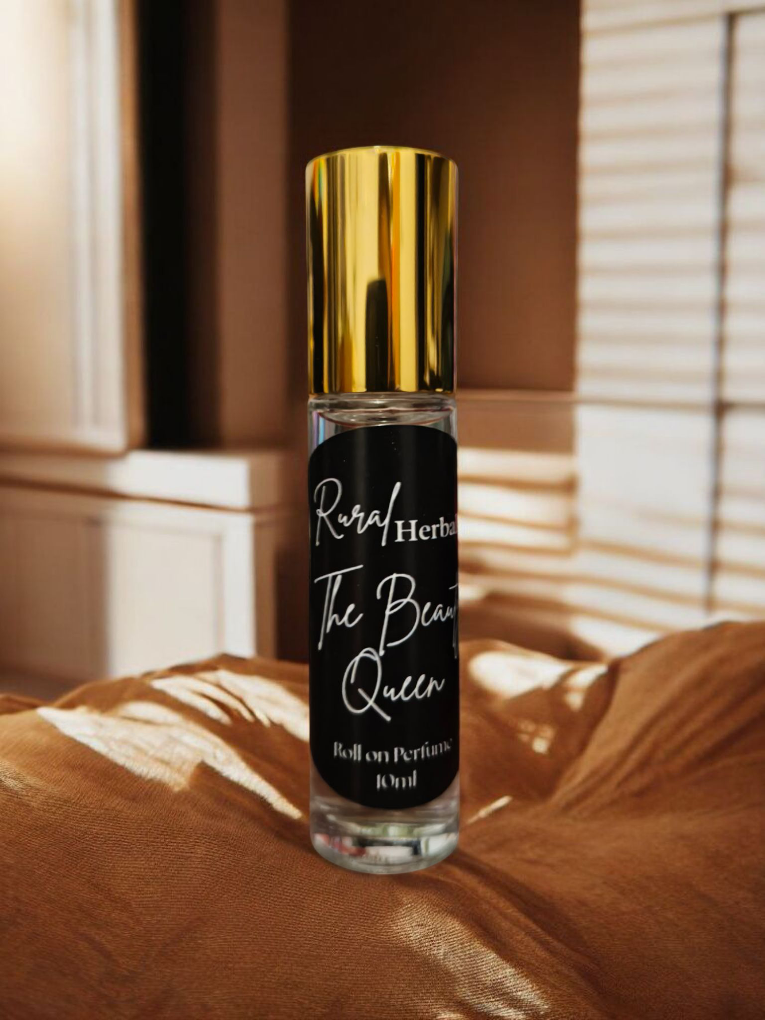 The Beauty Queen Perfume image 2